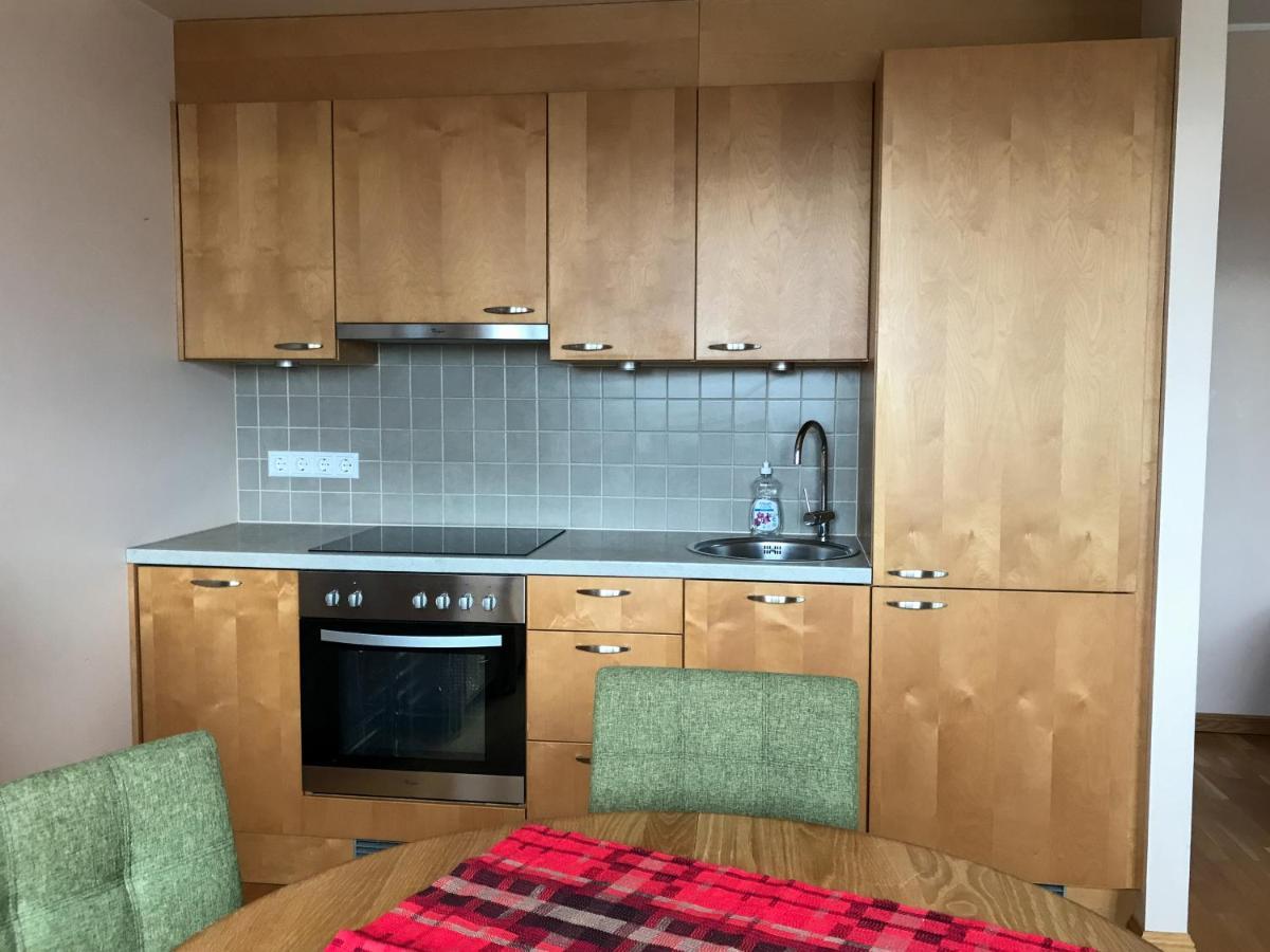 Large, Comfortable, Quiet - Luxury Minutes From Old Town