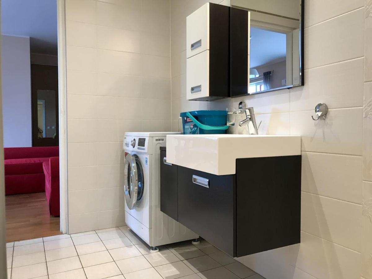 Apartment Large, Comfortable, Quiet - Luxury Minutes From Old Town *